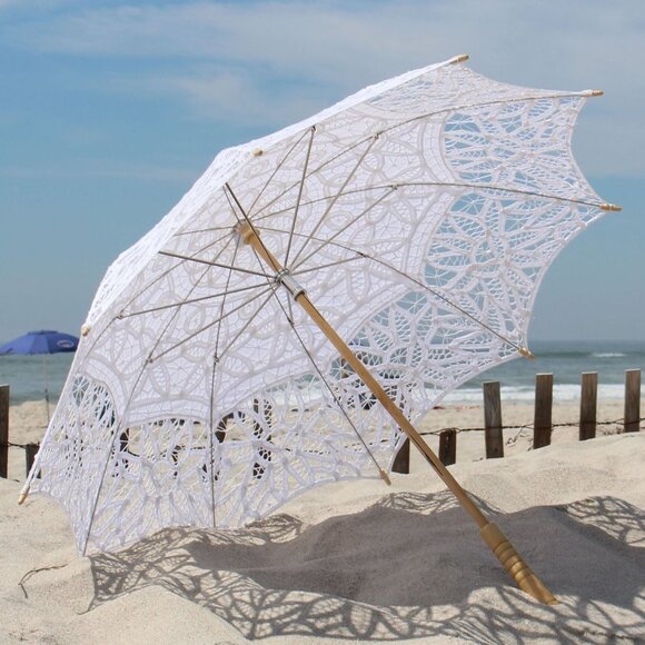 Host Pick! 🎉 Beautiful Brand New Batten Lace Parasols 🌂☂️ - Picture 1 of 16